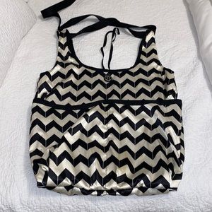 Lululemon Chevron Black & White bag